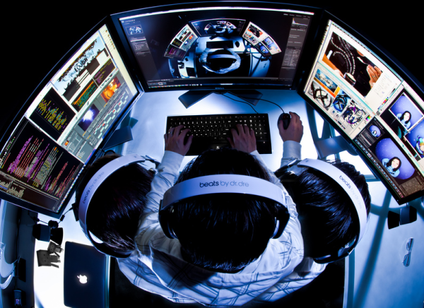 电脑数码 影音播放 专业音频 录音笔 文章详情  studio录音师曾是魔声